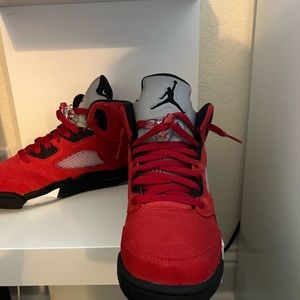Air Jordan 5 Retro